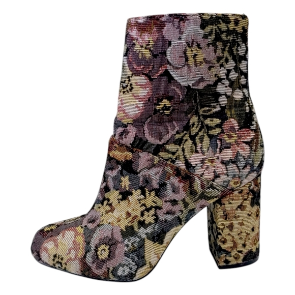 Urban Outfitters Floral Brocade Zip Up High Heel Ankle Booties Women's Size 7 - Picture 10 of 10
